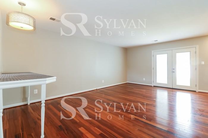 3922 Cutty Sark Road - Photo 2 of 15