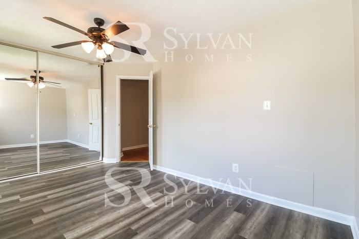 3922 Cutty Sark Road - Photo 4 of 15