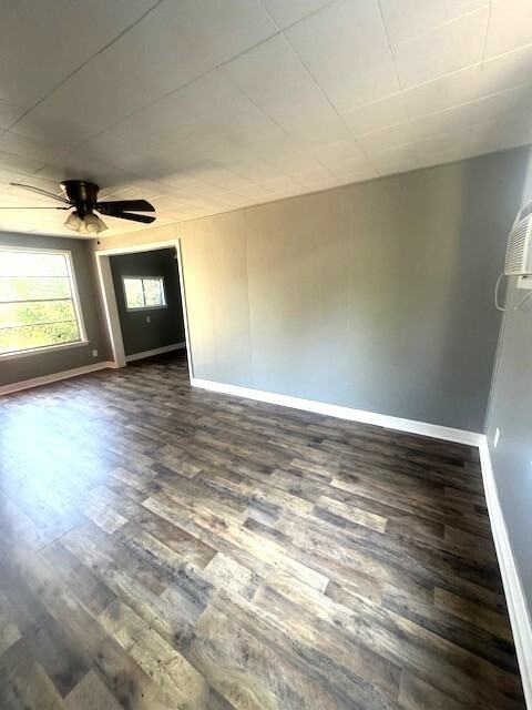 1516 N 5th St #A - Photo 2 of 10