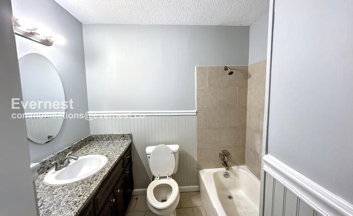 1437 Highland Dr - Photo 5 of 23