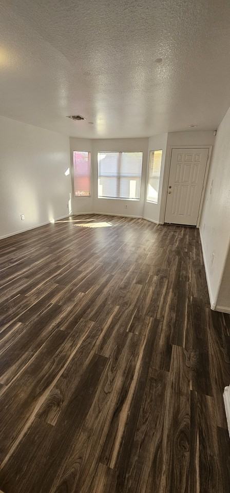 11432 East Petra Avenue - Photo 4 of 13