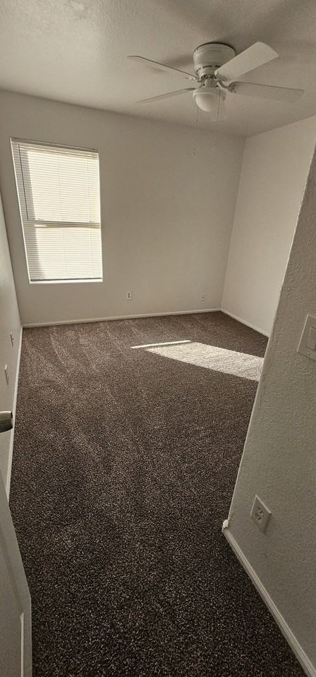 11432 East Petra Avenue - Photo 6 of 13