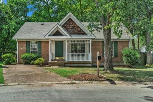 111 Brockhampton Court - Photo 1 of 1