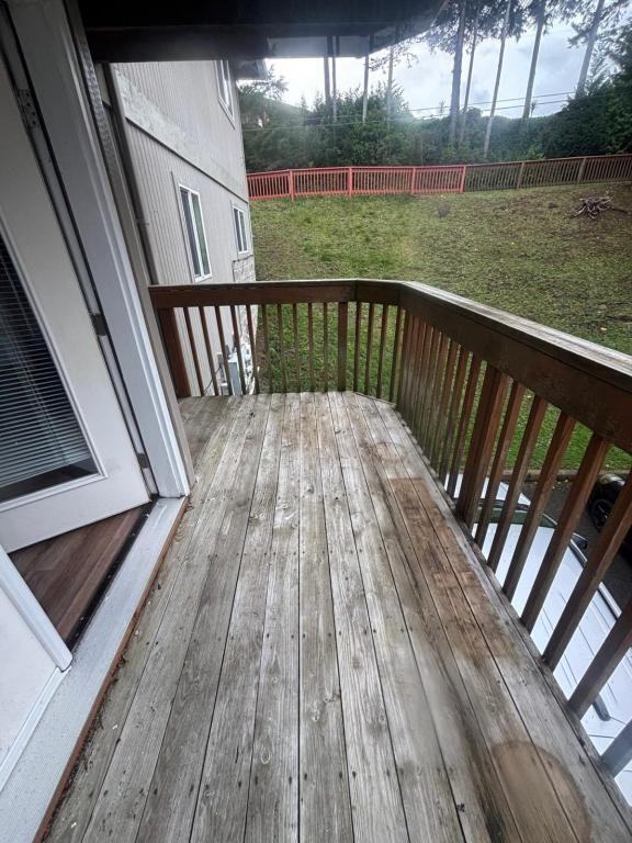 3840 Buccaneer Lane - Photo 5 of 10