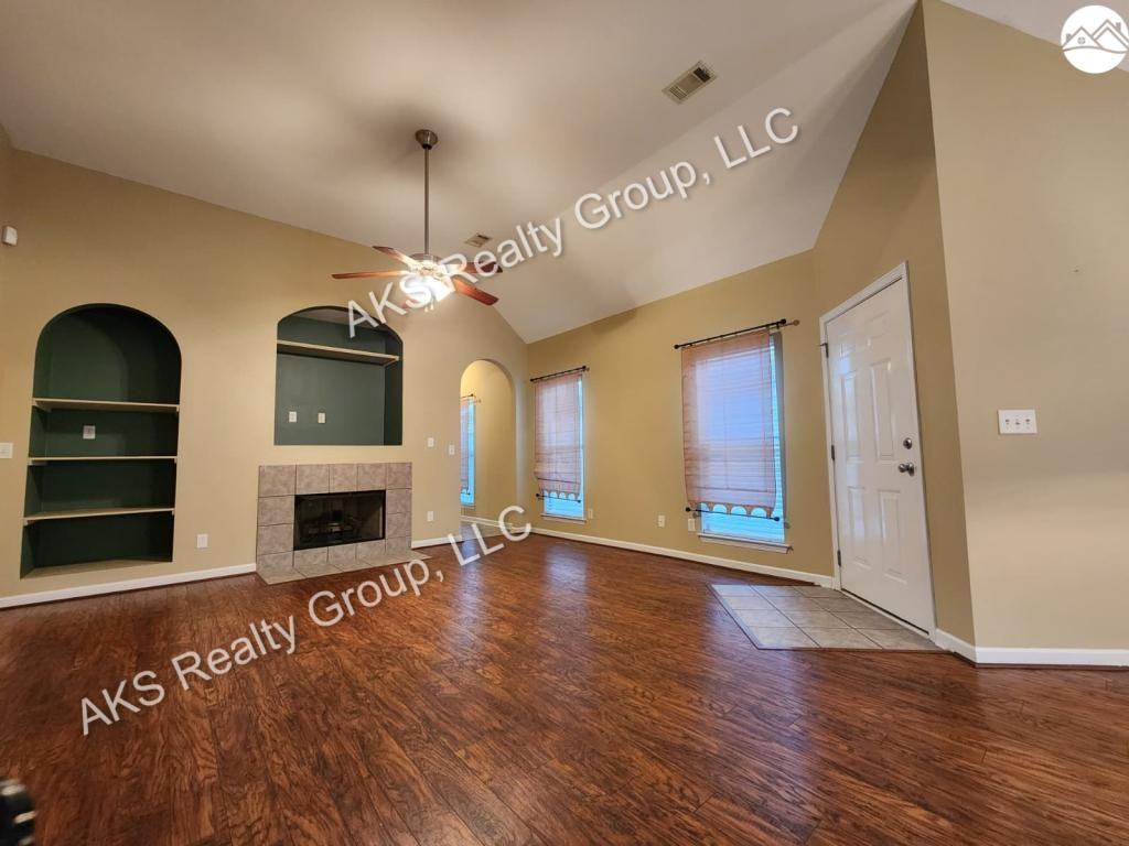 164 Highview Cv - Photo 4 of 18