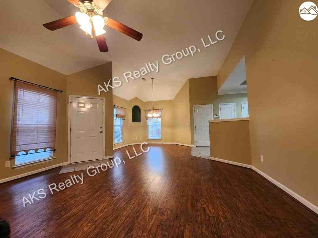 164 Highview Cv - Photo 5 of 18