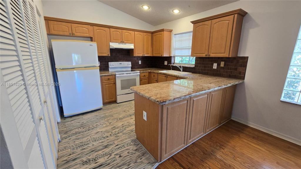 3802 Northwest 122nd Terrace - Photo 2 of 9