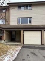 featured image of 77 Grandin Village #77