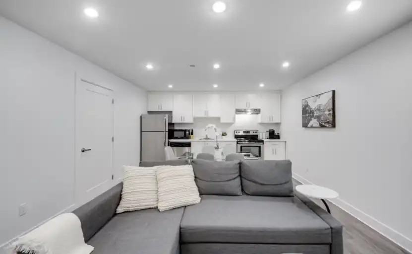 2312 William Avenue - Photo 3 of 15