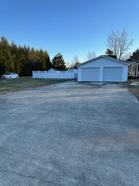 644 Holly Vista Dr #NA - Photo 3 of 23