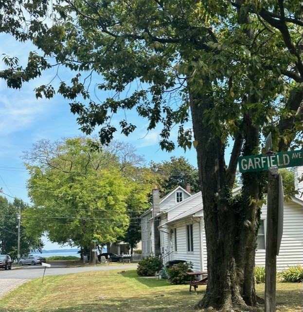 702 Garfield Ave #NA - Photo 4 of 24