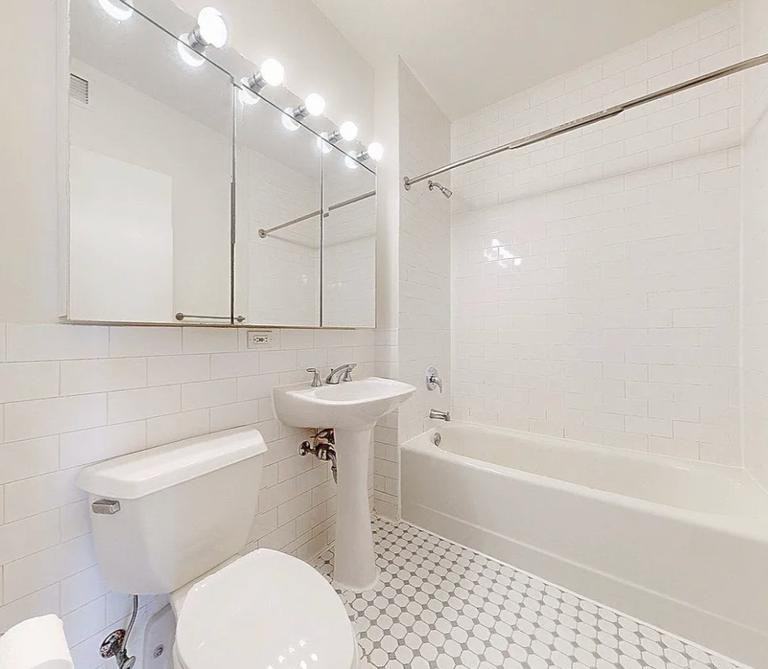 Washington Street #6M - Photo 4 of 7