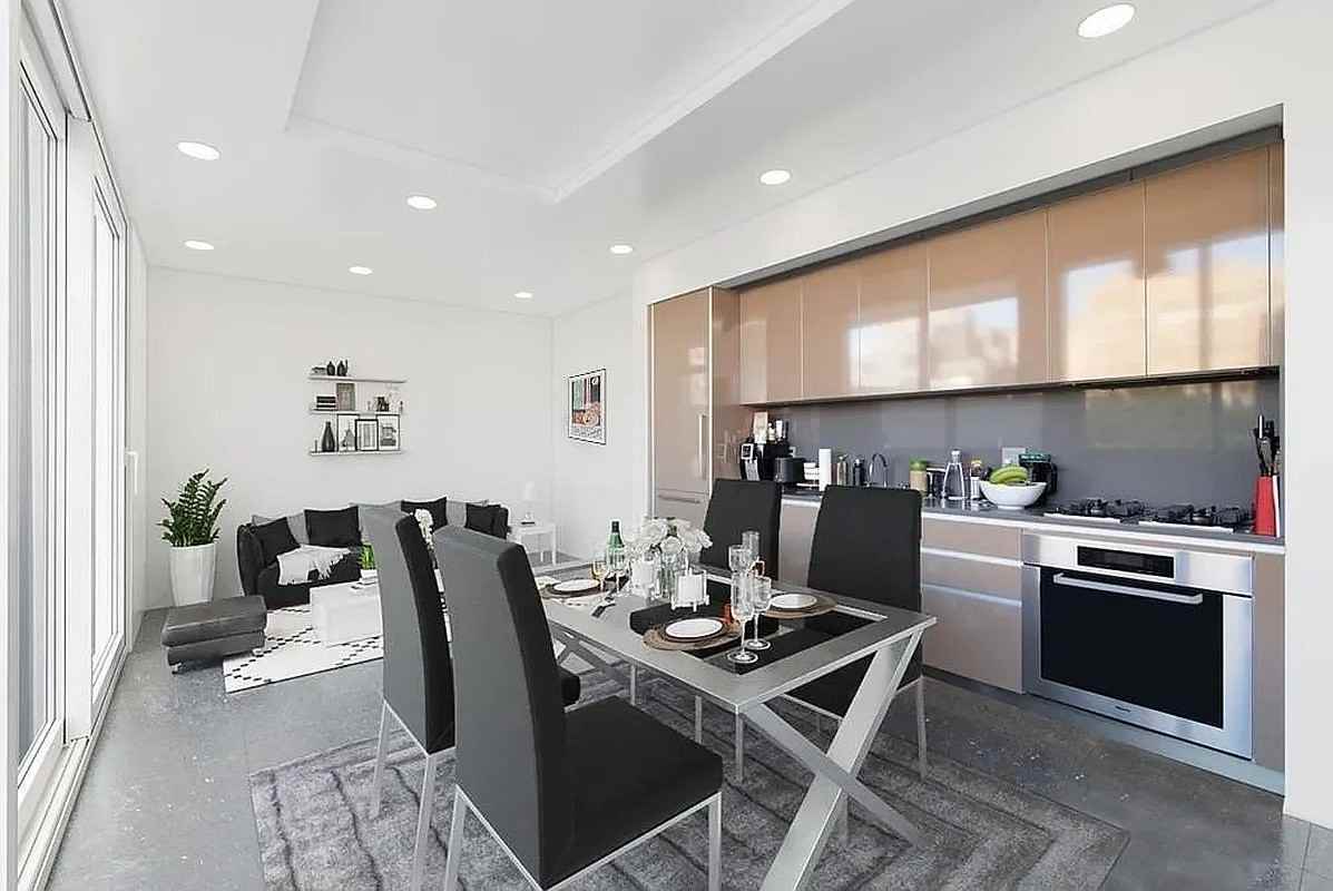 31 Prince Street #PH - Photo 2 of 6