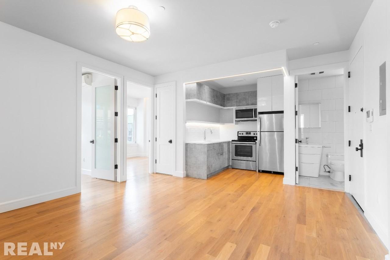 56 Frost Street #3F - Photo 2 of 7