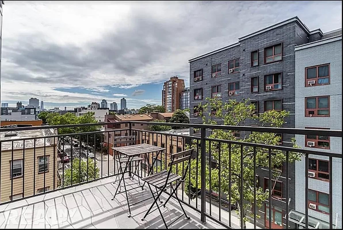 56 Frost Street #3F - Photo 3 of 7