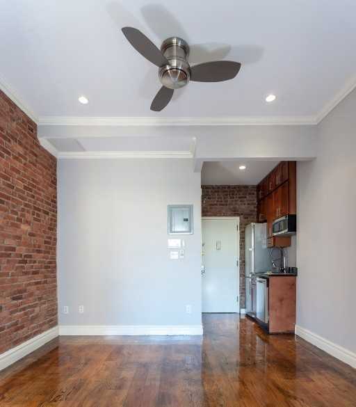 West 14th Street #4D - Photo 4 of 7