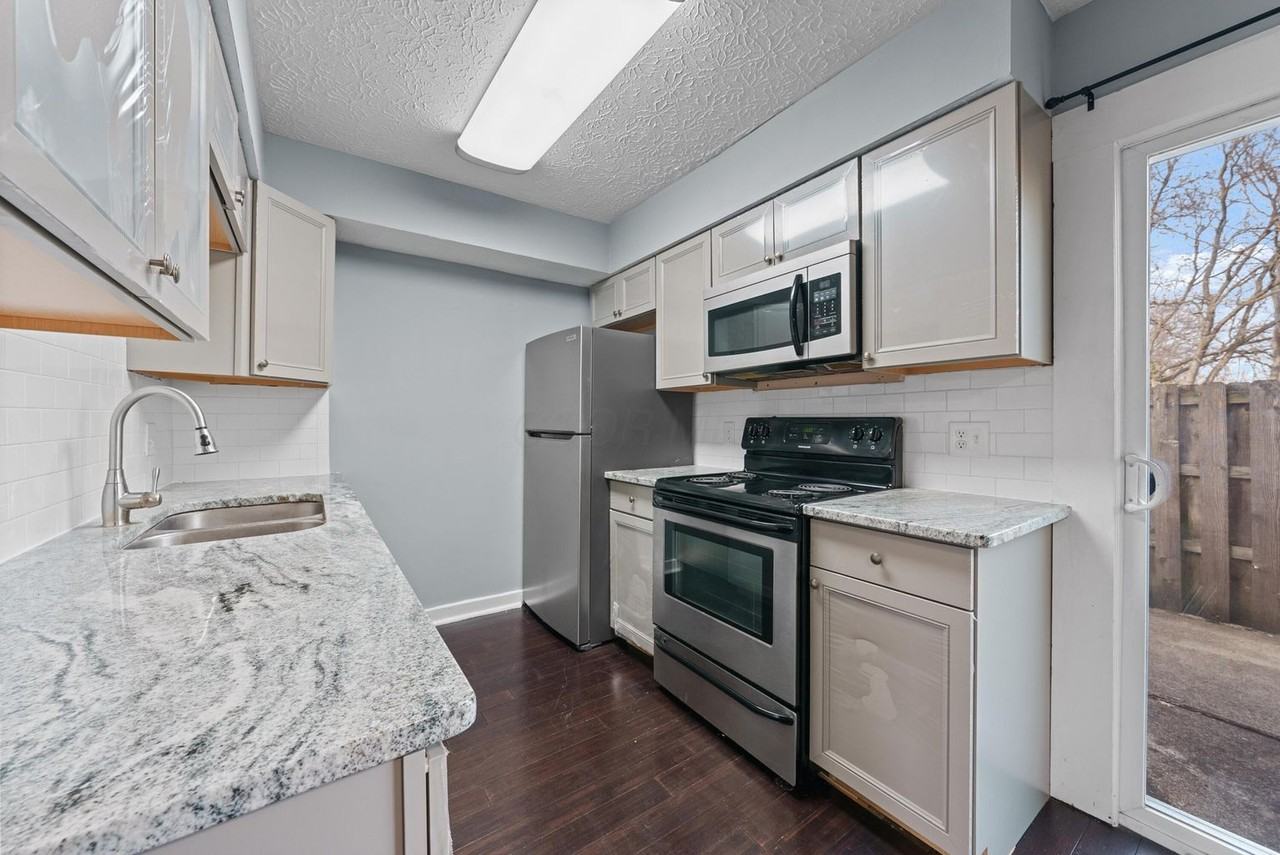 444 Edinburgh Rd #444 - Photo 4 of 19