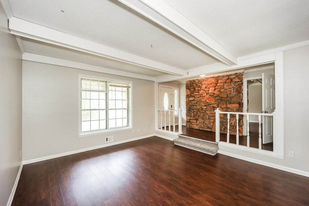 4280 Valley Lake Ter - Photo 5 of 16