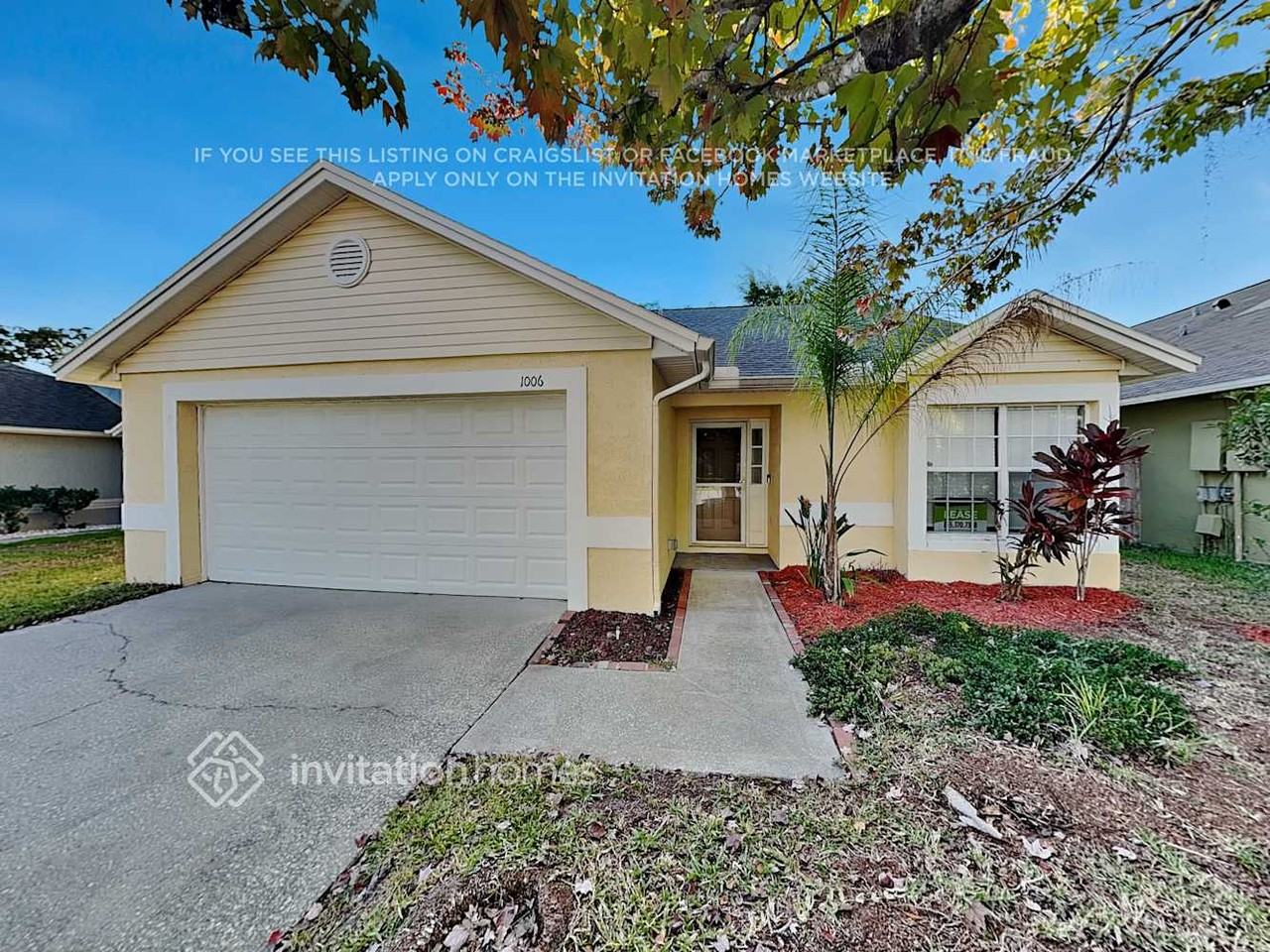 1006 Henson Ct
