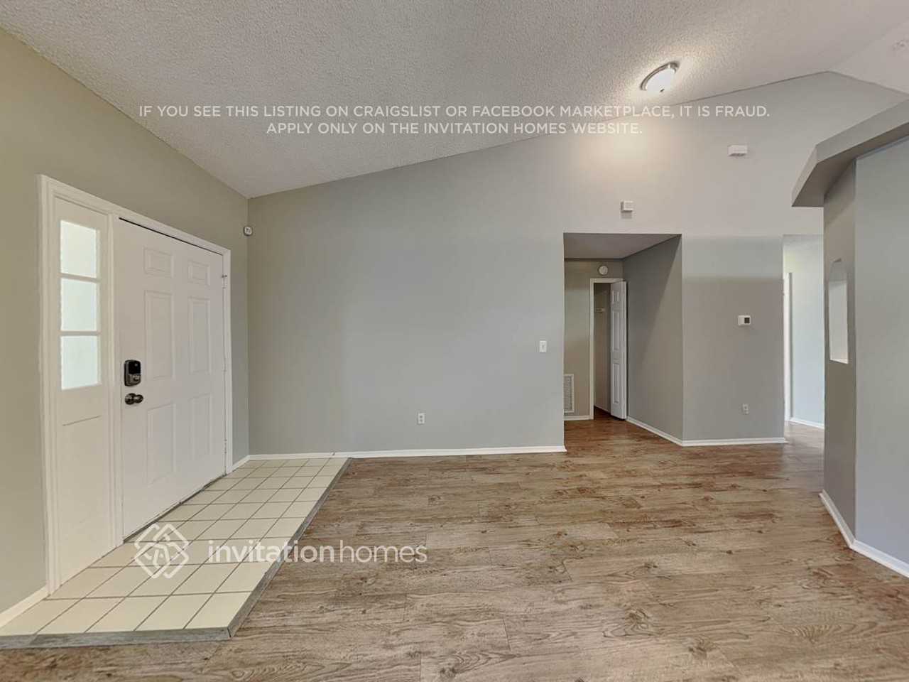 1006 Henson Ct - Photo 3 of 22