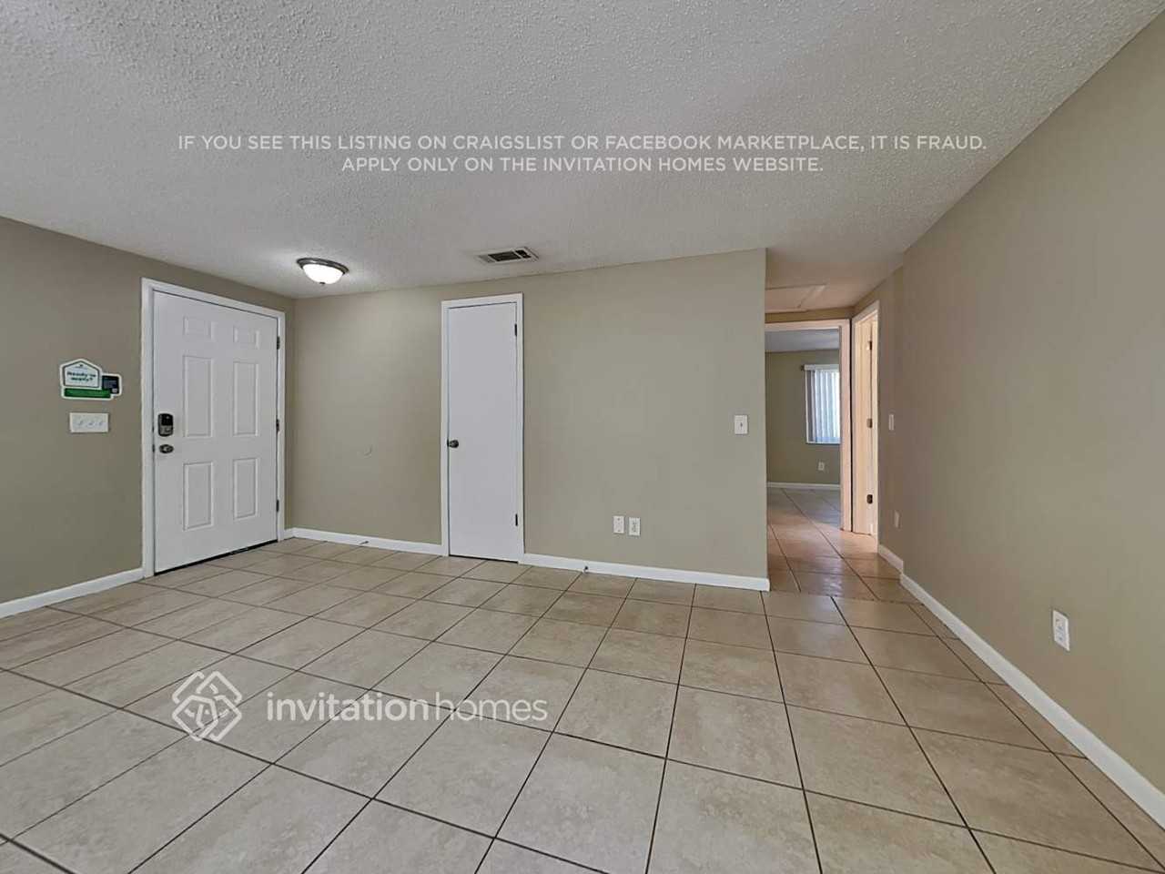 2818 W Shelton Ave - Photo 4 of 17
