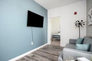 featured image of 542 Boulevard Northeast