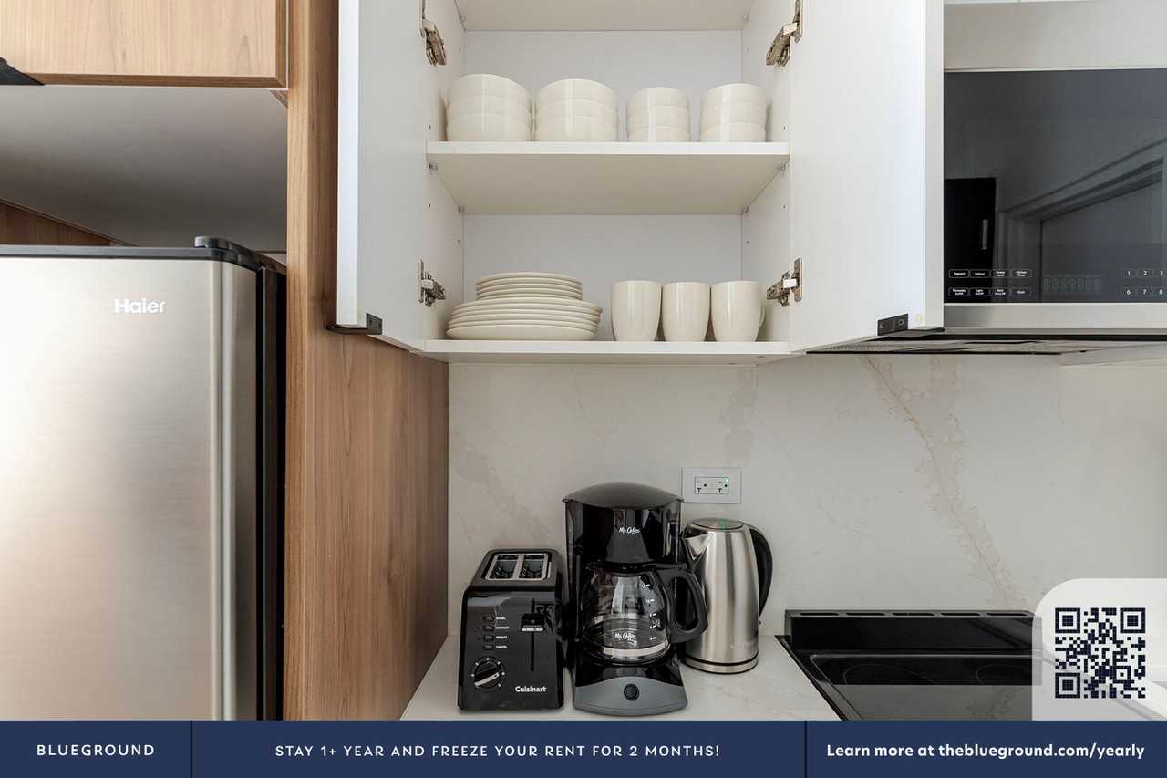 216 E 13th St #2162 - Photo 7 of 15