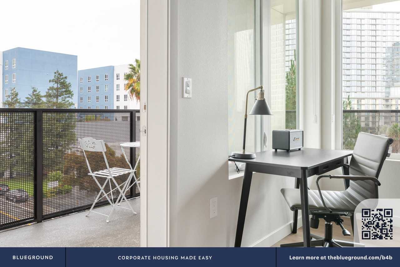 2333 Calle Del Mundo - Photo 6 of 50