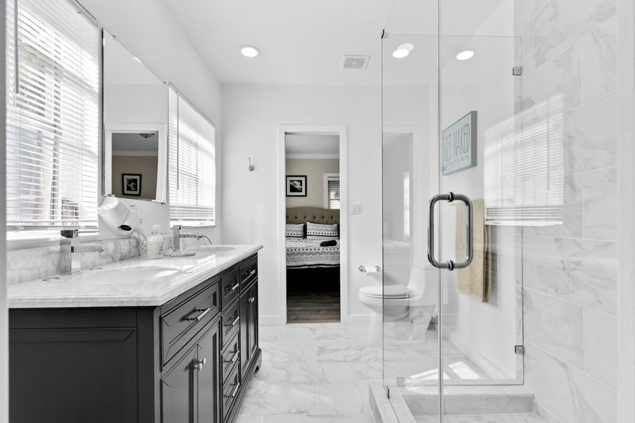 3120 Sw 27th St #1323924P - Photo 3 of 36