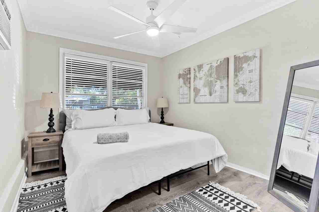 3120 Sw 27th St #1323924P - Photo 6 of 36