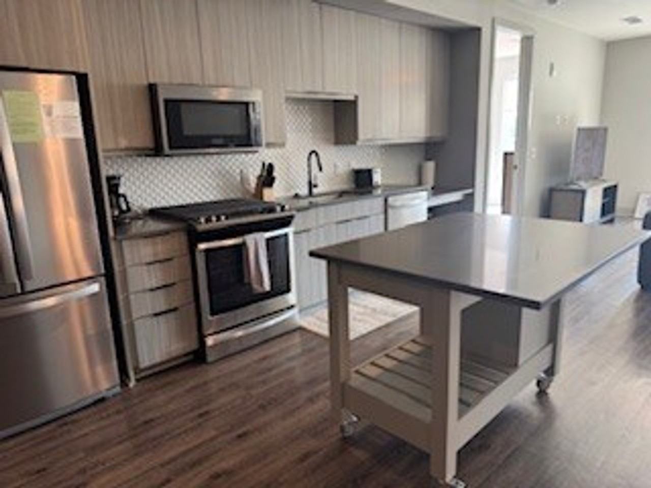 3475 Piedmont Rd Ne #1332026P - Photo 2 of 11