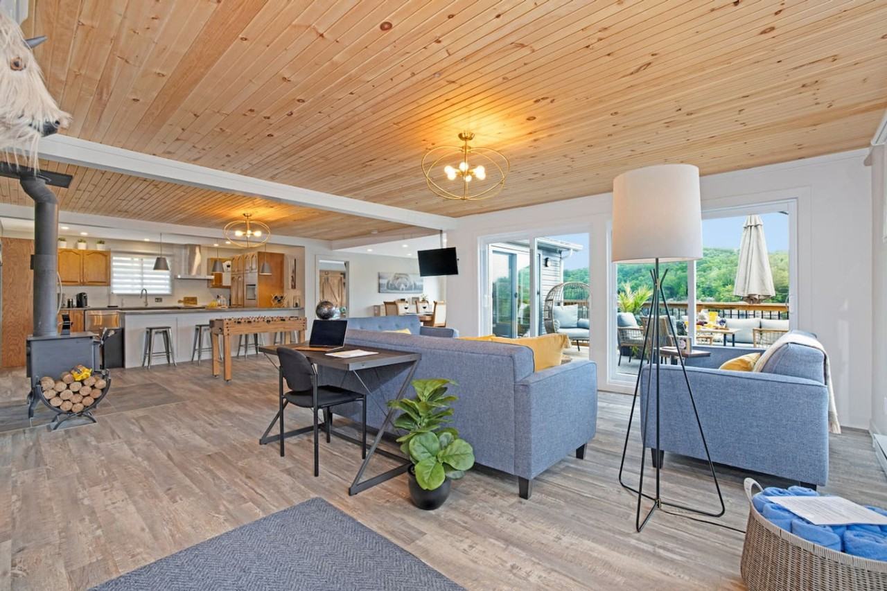 52 Rue Charette #1340600P - Photo 3 of 37