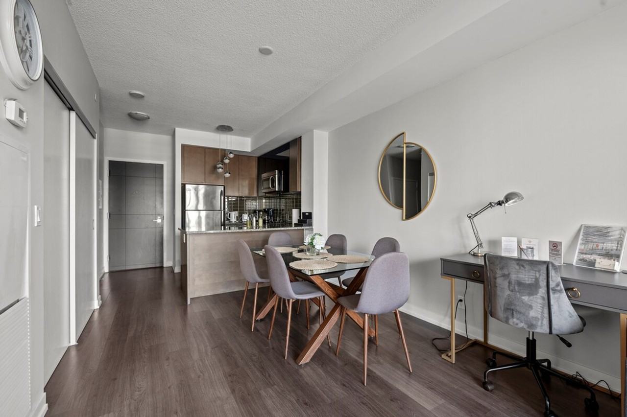 98 Lillian Street #1345818P - Photo 5 of 20