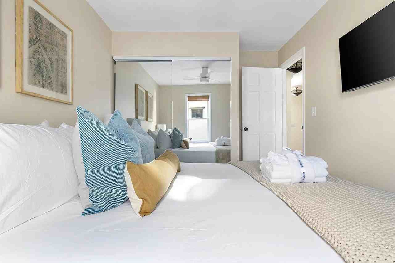 4 Gateway Walk #1344777P - Photo 5 of 17