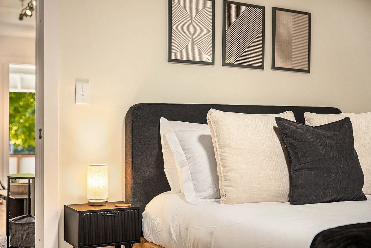 37 Gold Avenue Northwest - Photo 4 of 28