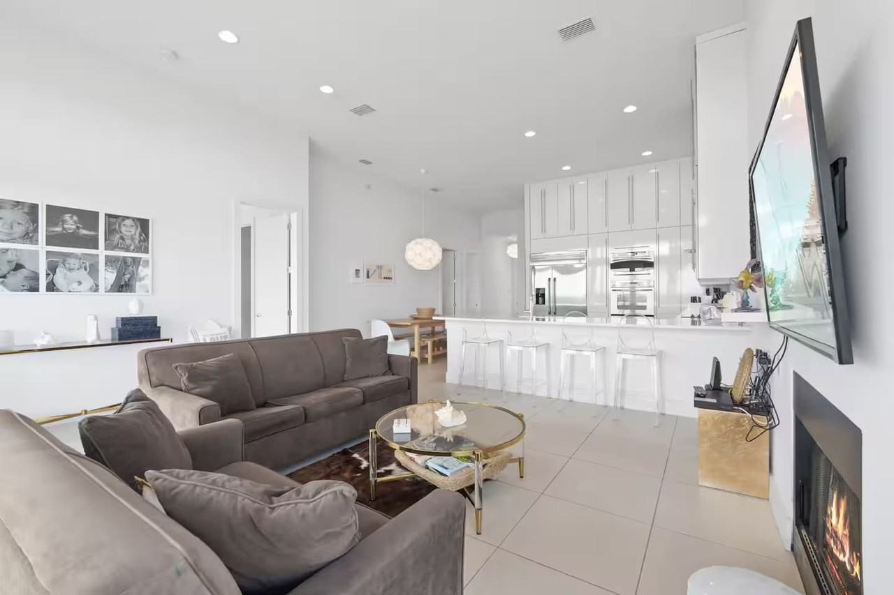 141 S Atlantic Ave #1346946P - Photo 4 of 42