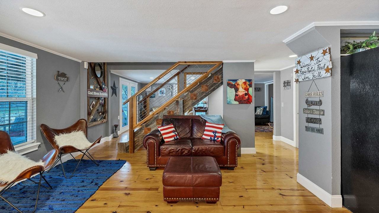 316 Jacobs Creek Park Rd #1351235P - Photo 2 of 30