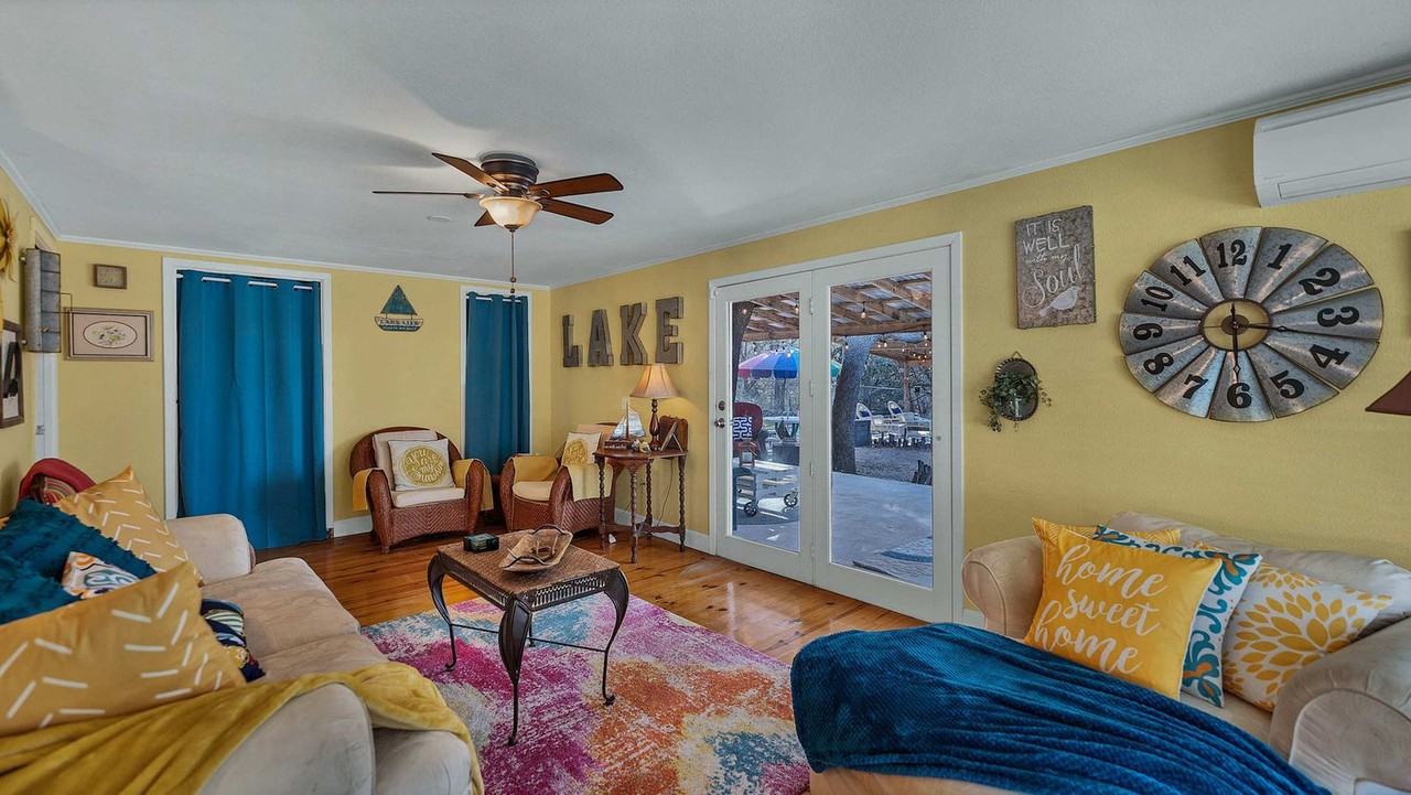 316 Jacobs Creek Park Rd #1351235P - Photo 4 of 30