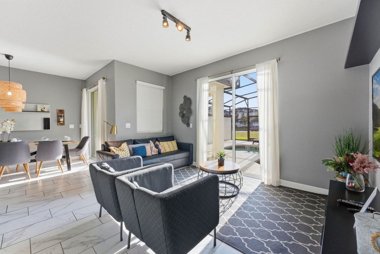 8924 Stinger Dr #1351735P - Photo 4 of 50