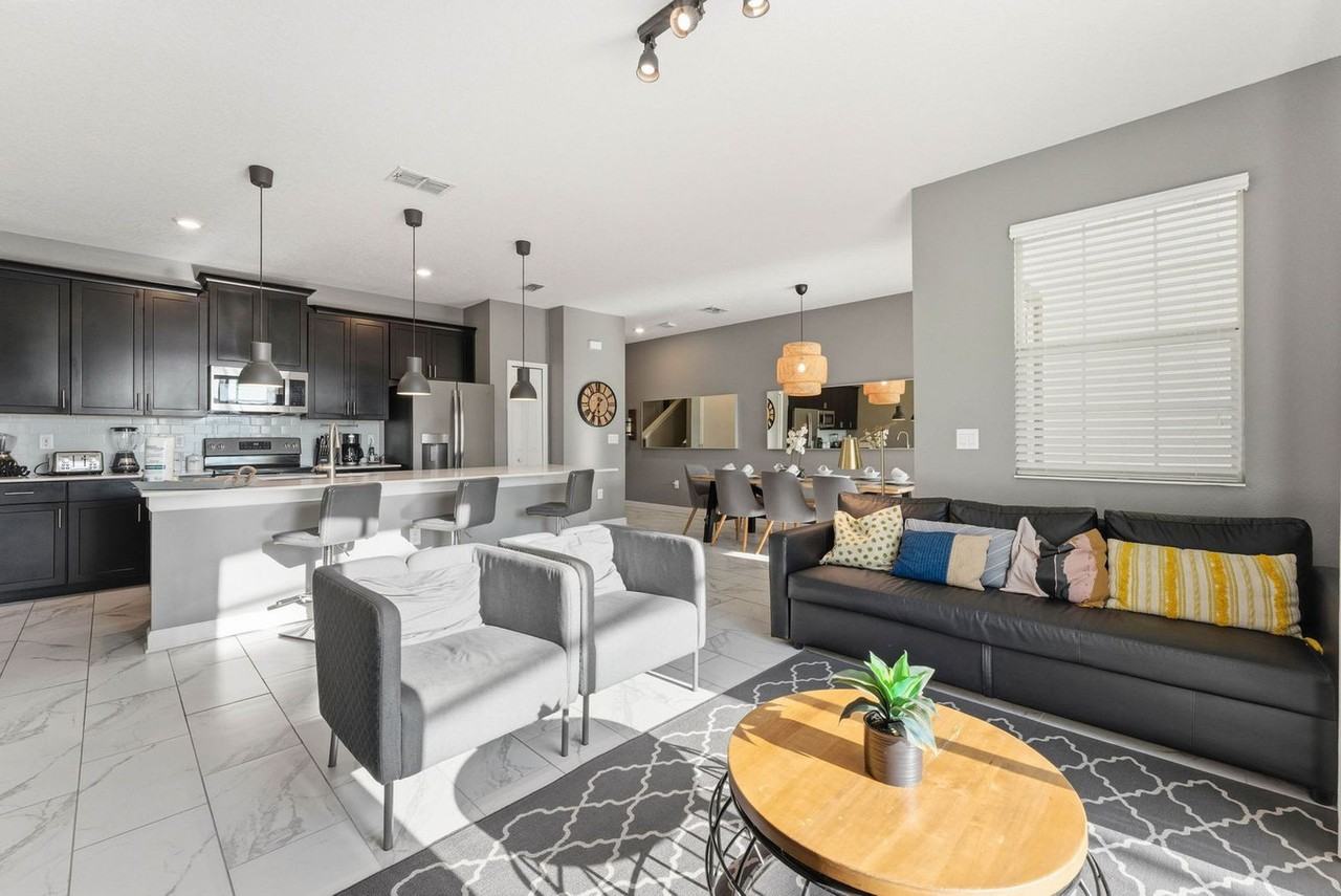 8924 Stinger Dr #1351735P - Photo 5 of 50