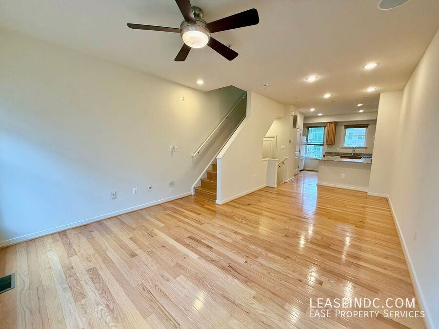 1041 5th Street Southeast - Photo 2 of 27