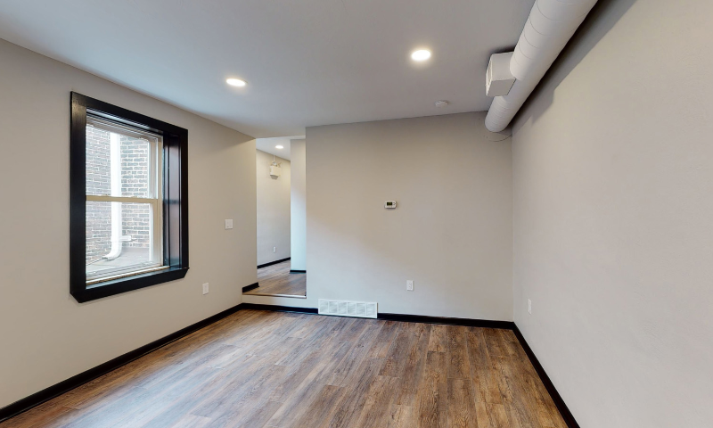 1819 E Carson St #200 - Photo 6 of 17