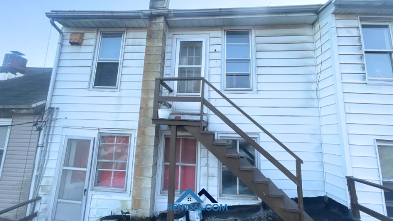 582 Sunbury St - Photo 4 of 9