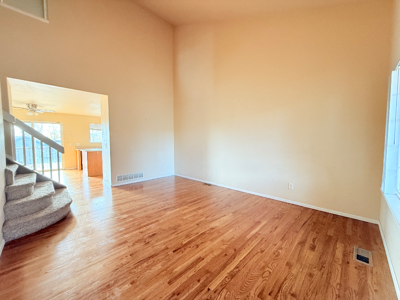 7023 Bonnie Brae Ln - Photo 5 of 28