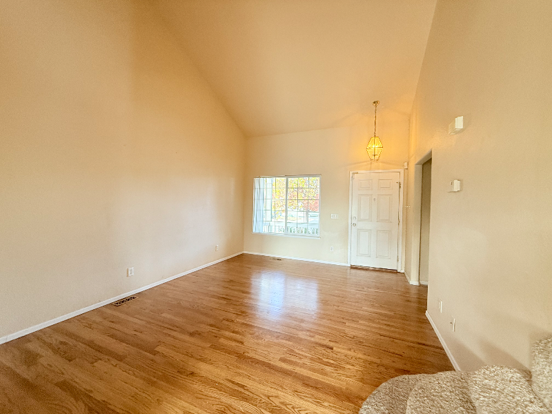 7023 Bonnie Brae Ln - Photo 6 of 28