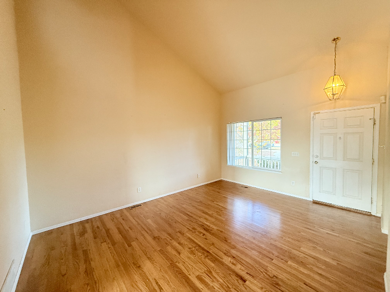 7023 Bonnie Brae Ln - Photo 7 of 28