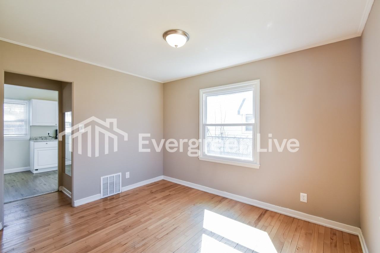 3746 N 58th Blvd - Photo 5 of 21