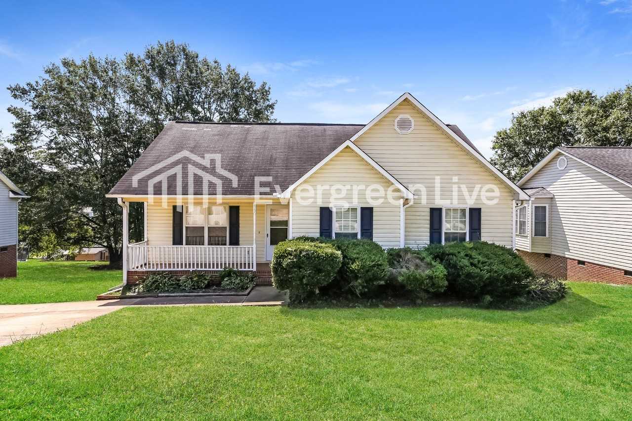 233 Autumn Gold Dr - Photo 2 of 16