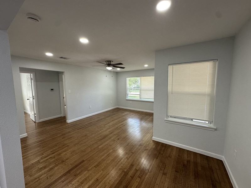 224 Birch St - Photo 2 of 9