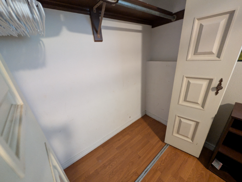 5315 Villa Circle - Photo 6 of 19